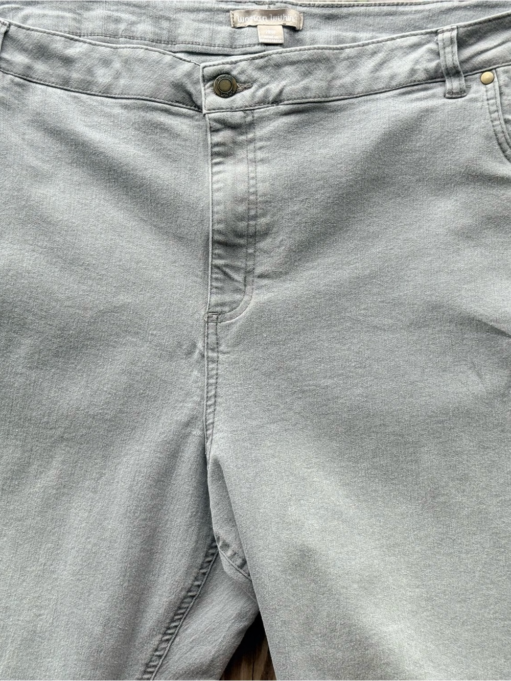 Woman Within Gray Stretch Denim Capri Cropped Jeans Plus Size 28W